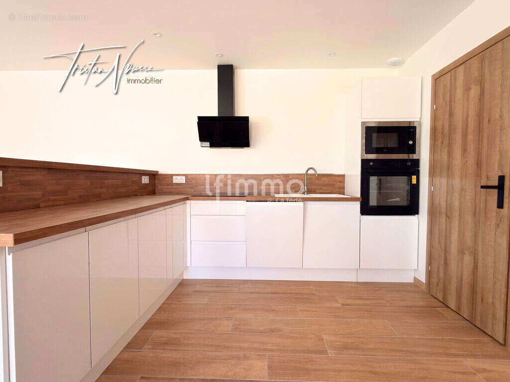 Maison 3 faces de plain pied - 89 m2 - 3 chambres - Ortaffa - photo 14