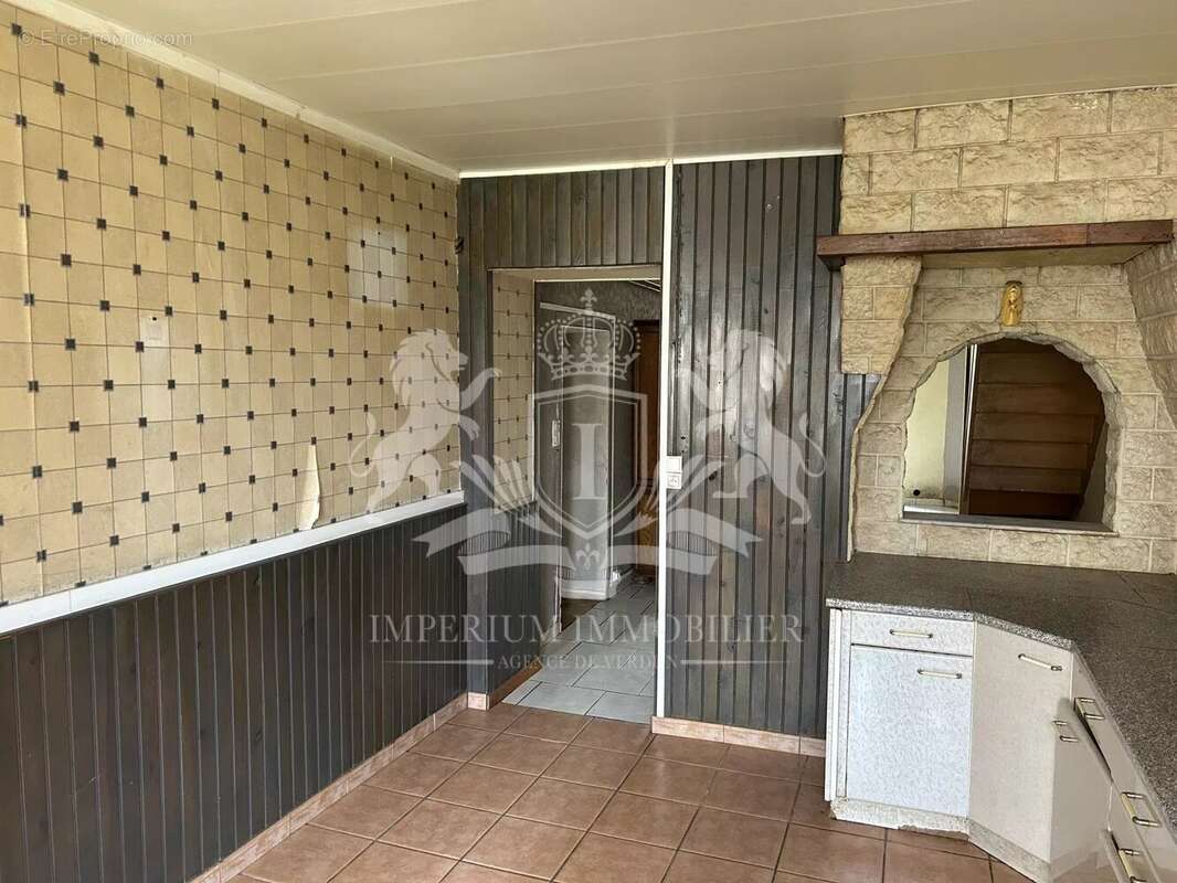 Maison à LINY-DEVANT-DUN