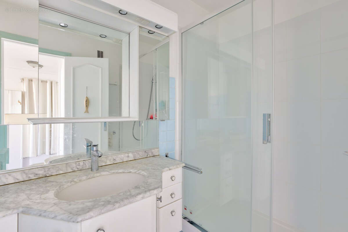 Appartement à NOGENT-SUR-MARNE