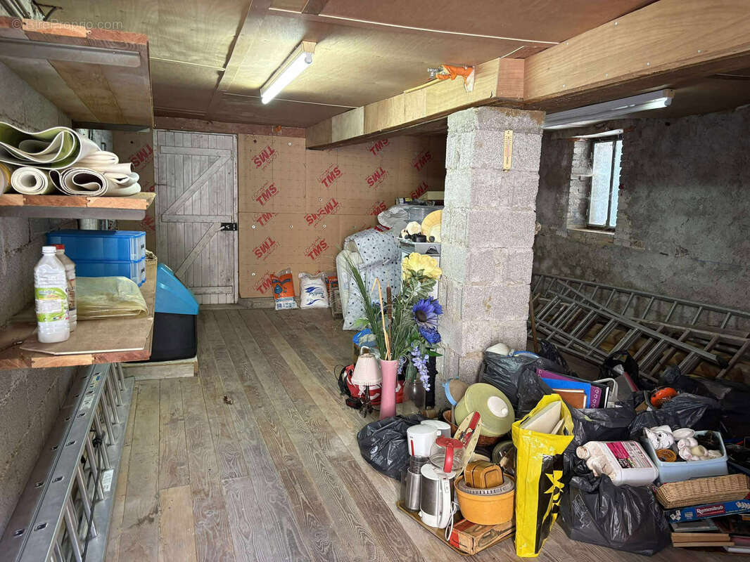 Maison à LAMURE-SUR-AZERGUES