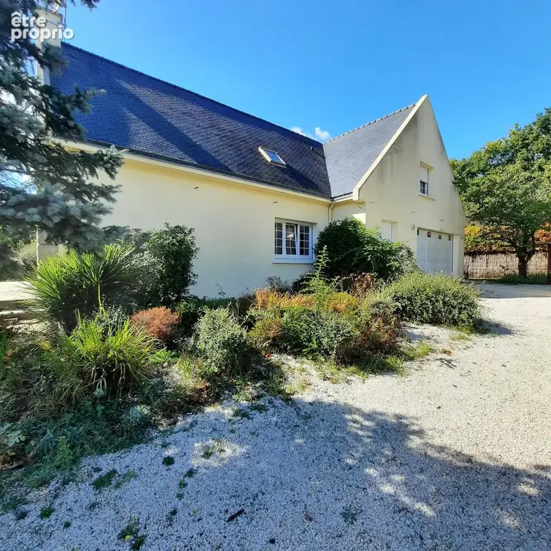 Maison 7 pièces 212 m² à vendre à Sautron (44880) - photo 2