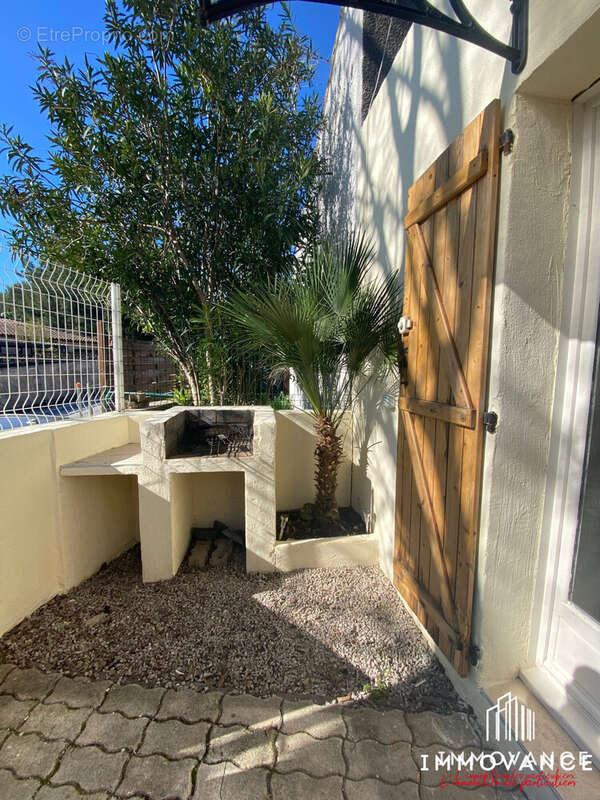 Appartement à JUVIGNAC