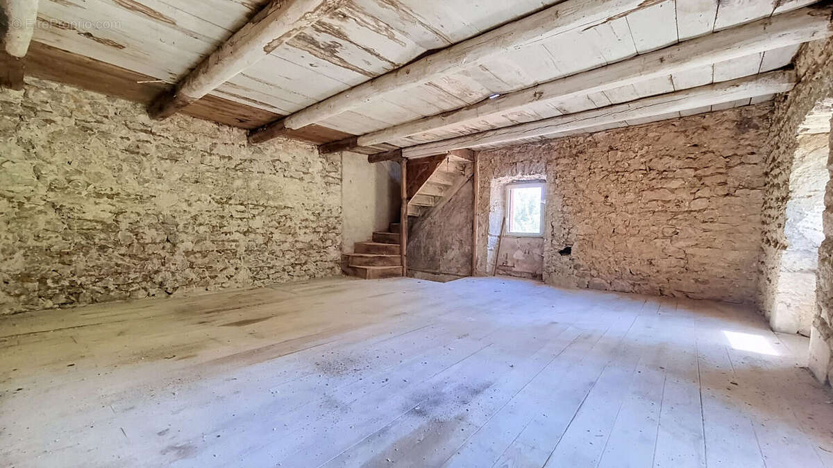 Maison saint victor la riviere - photo 10