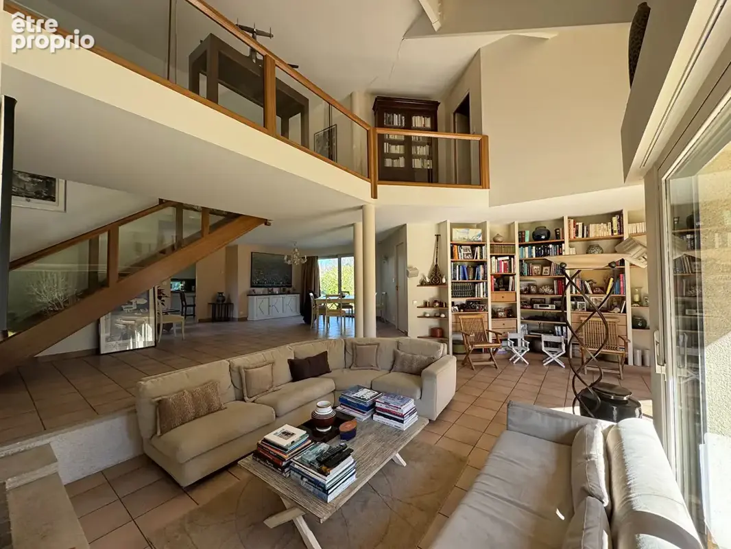 Maison d'Architecte avec piscine intérieur et très bel environnement  Montfort /Méré 10 pièces 240 m2 - photo 3