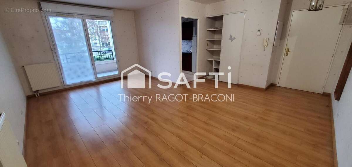Photo 4 - Appartement à SAINT-OUEN-L'AUMONE