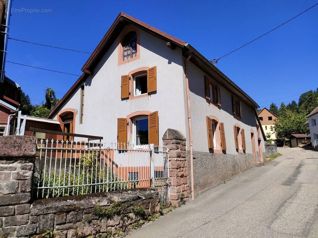 Maison à GRANDFONTAINE