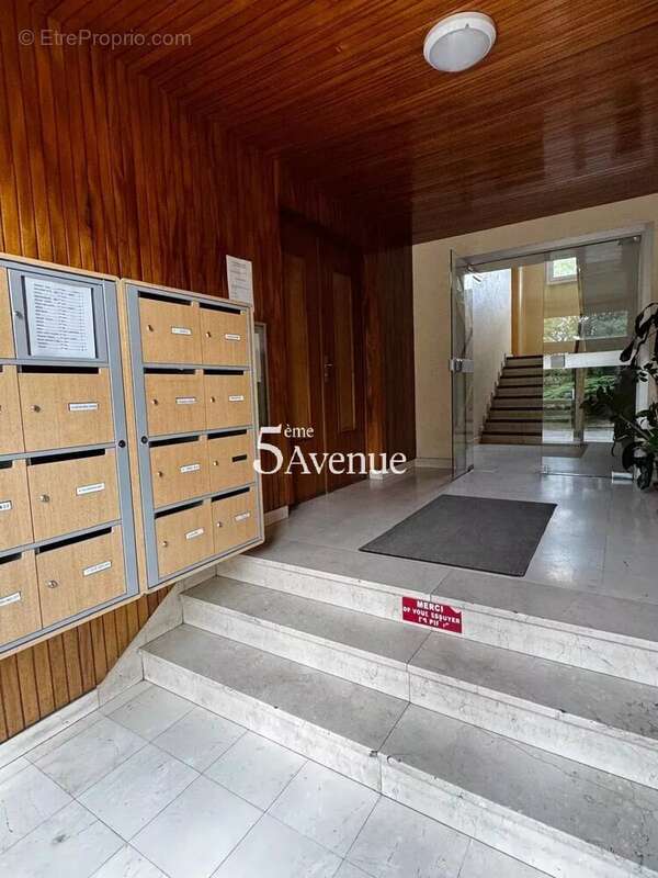 Appartement à SAINT-MAUR-DES-FOSSES