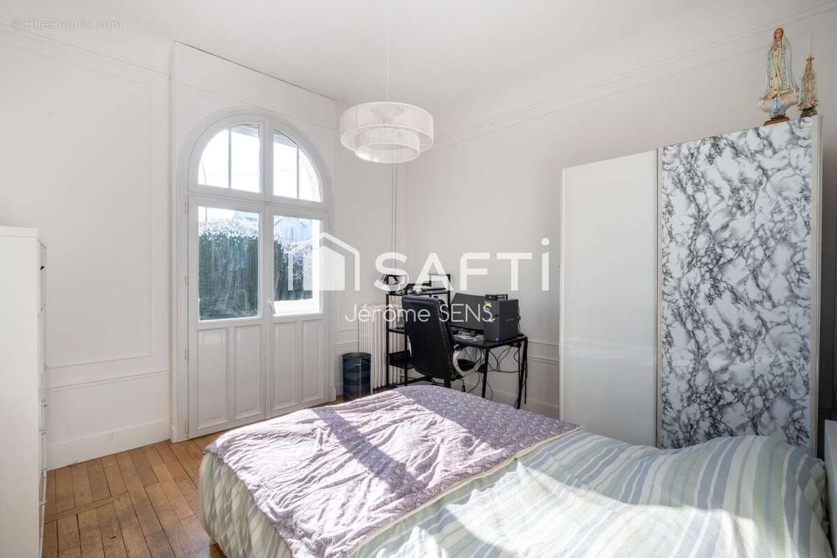 Photo 8 - Maison à POISSY