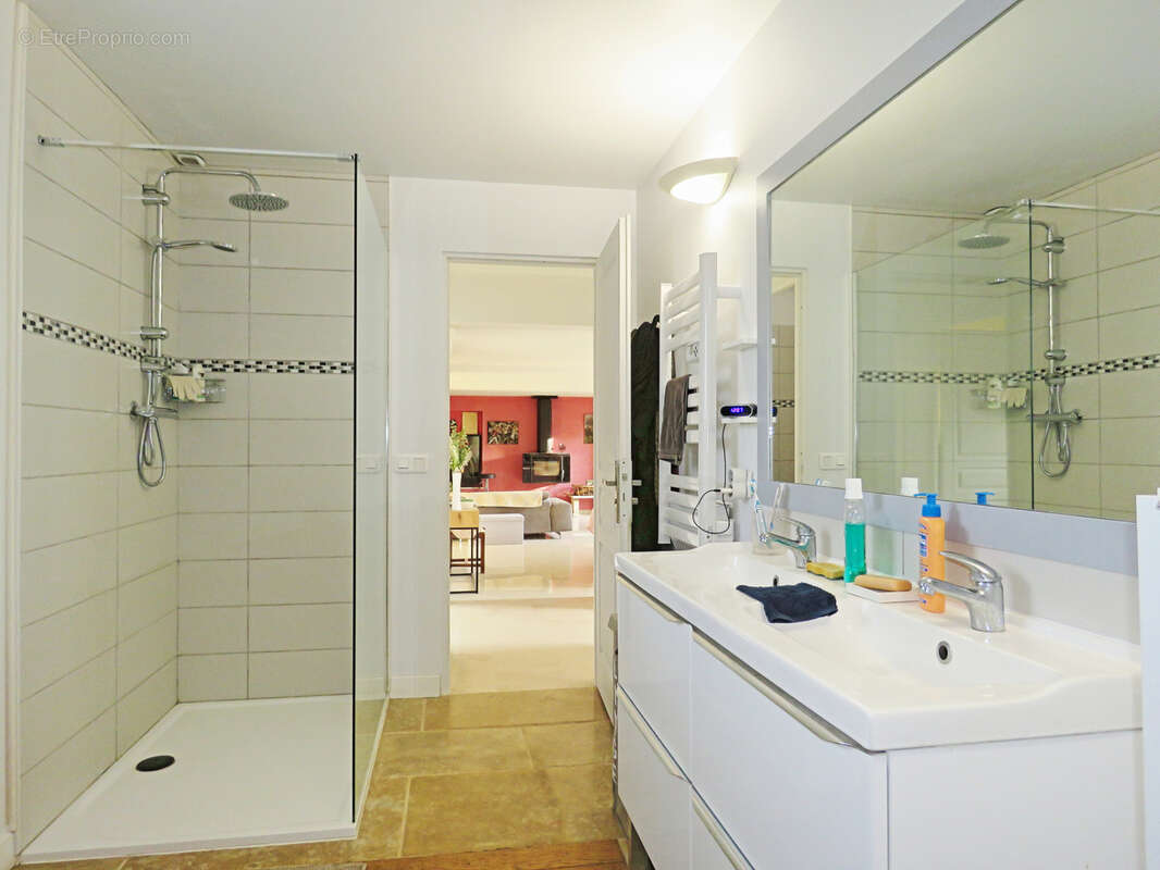 Maison à PERS-EN-GATINAIS