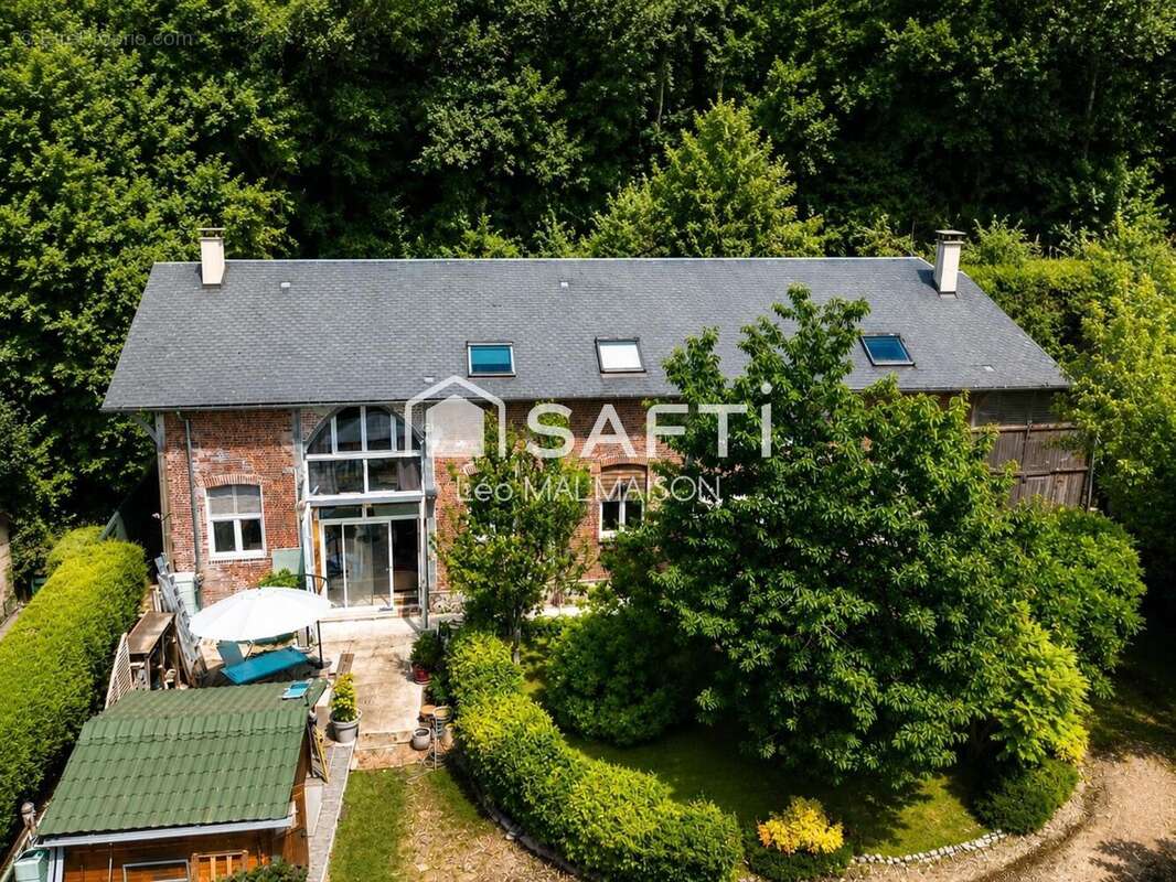 Maison 276 m² à Orbec  - photo 6