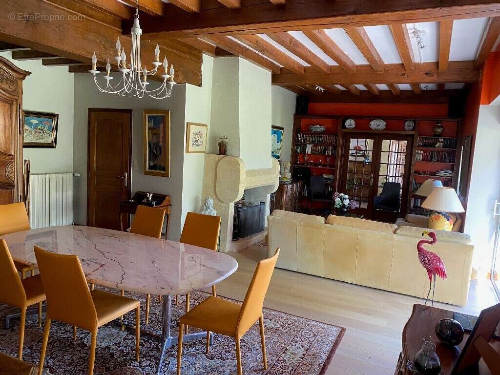 Maison à BELLERIVE-SUR-ALLIER