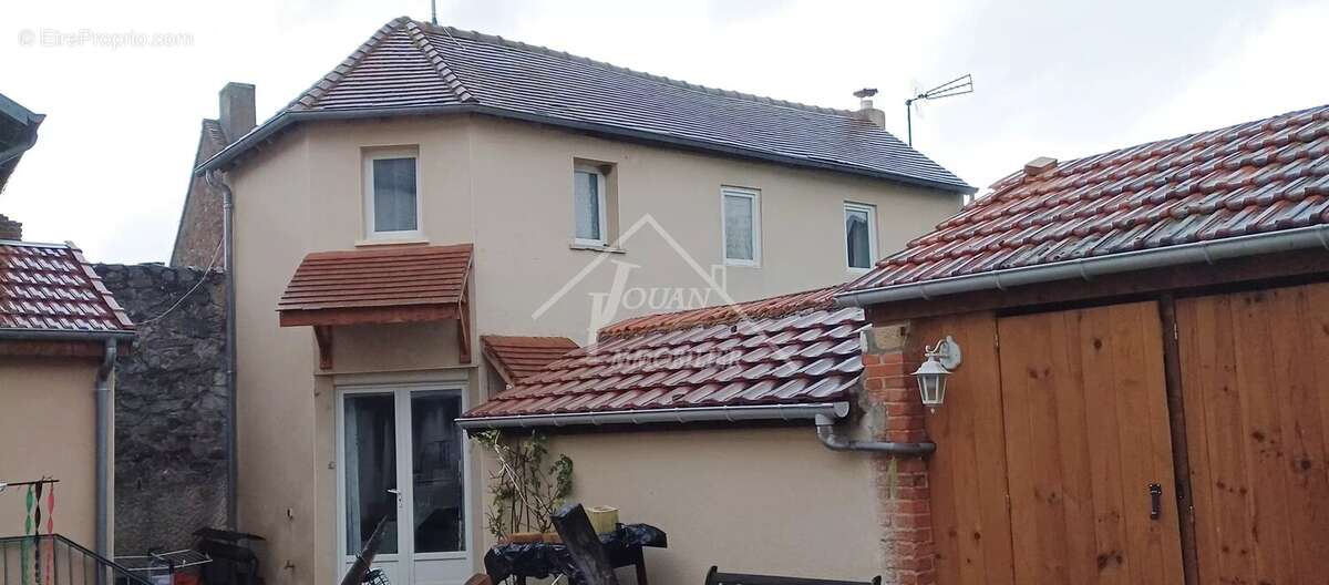 Appartement à SAINT-MENOUX