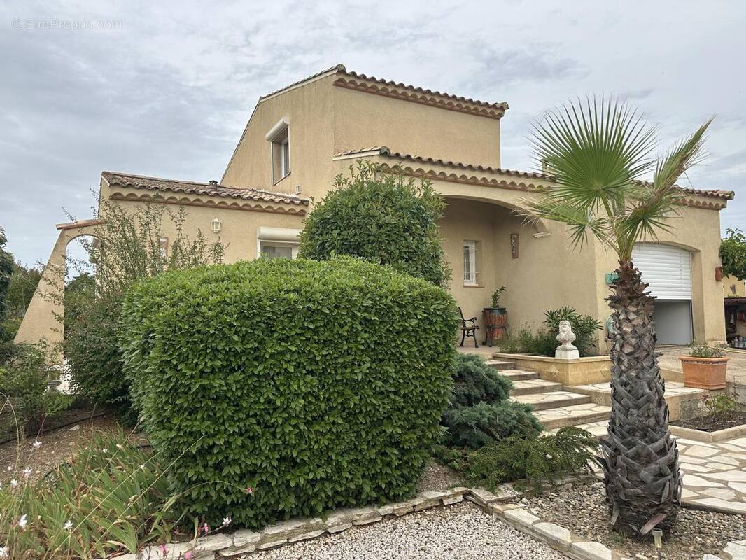 Maison à LIGNAN-SUR-ORB