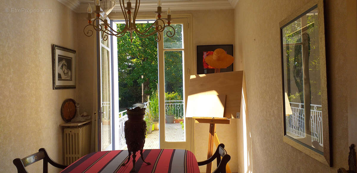 Maison à SAINT-NICOLAS-DE-LA-GRAVE