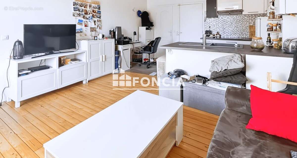 Appartement à MONTRY