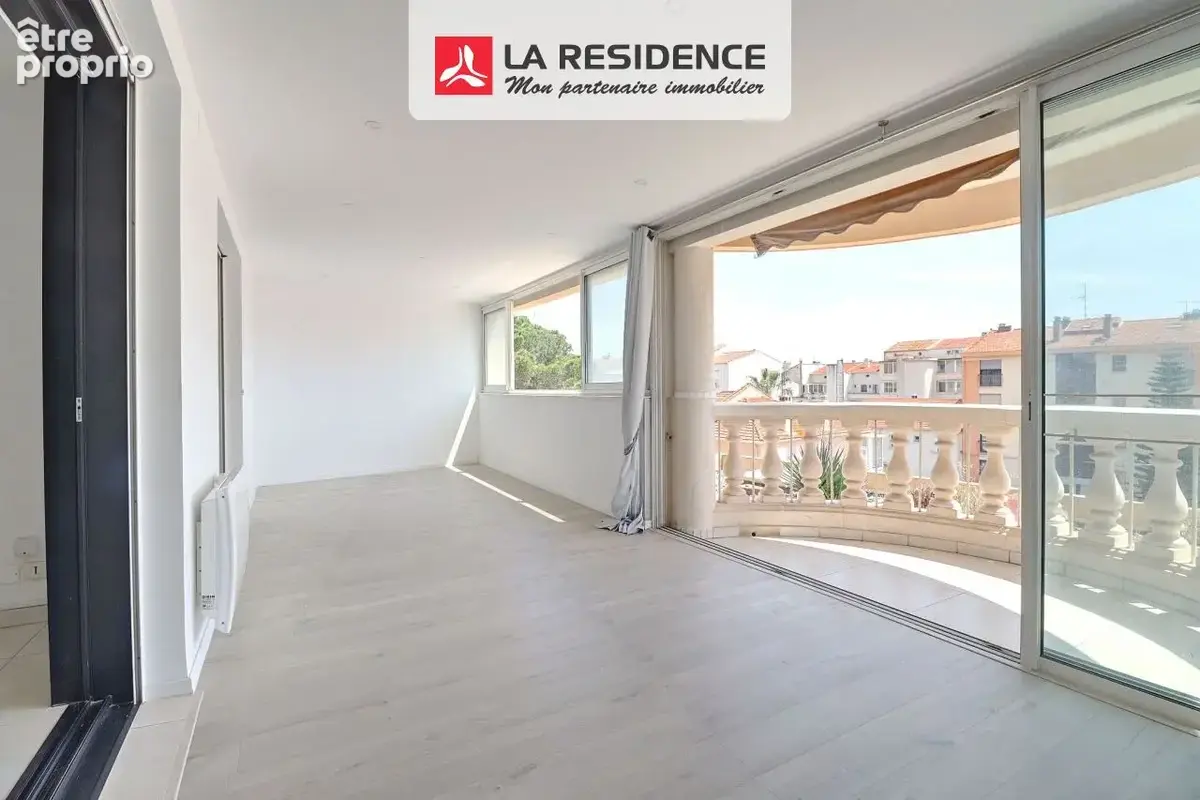 Appartement à FREJUS