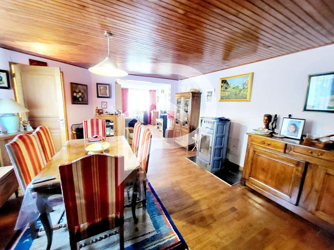 Maison  7 pièce(s) CHAMPSEVRAINE - photo 5