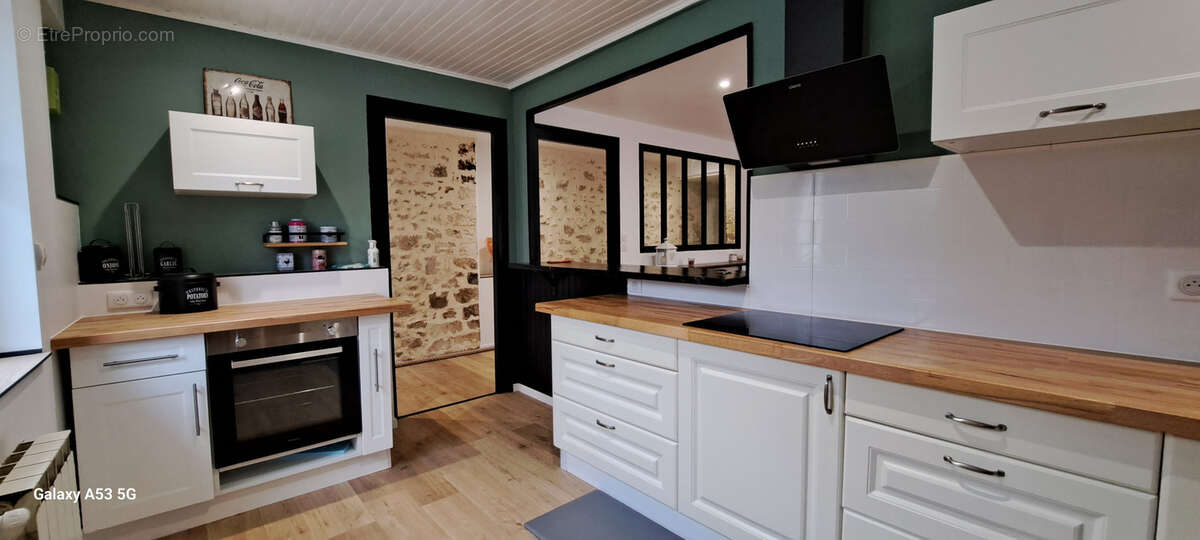 Maison à SAINT-FORT-SUR-GIRONDE