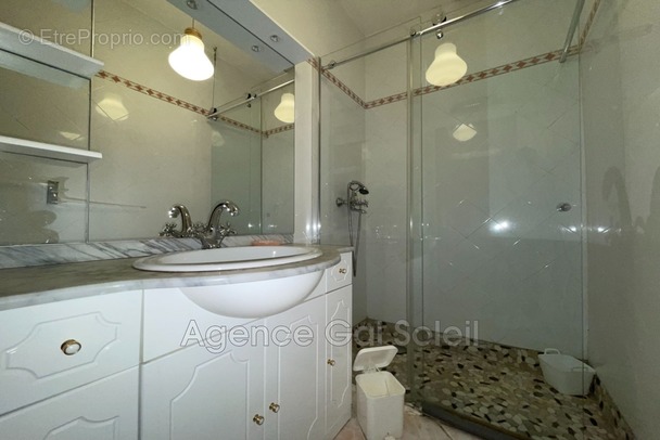 Maison à NISSAN-LEZ-ENSERUNE