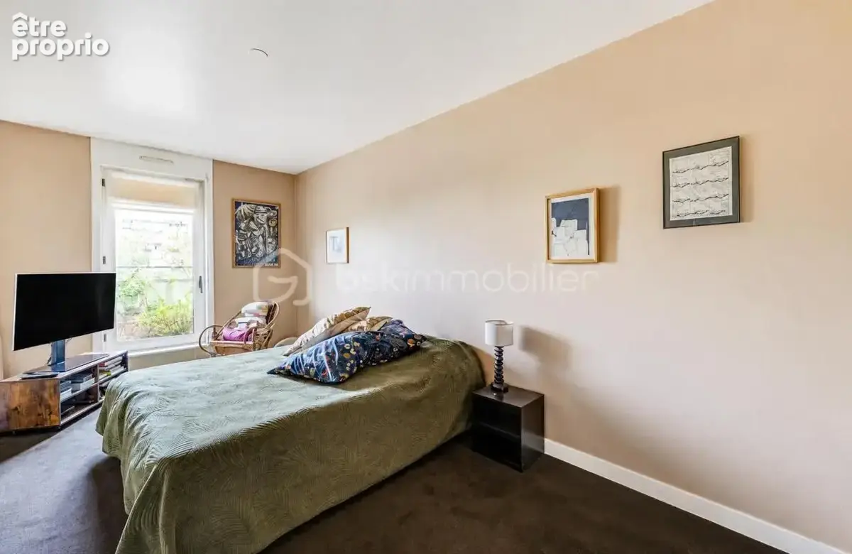 À vendre – Appartement familial 4 pièces de 93,5 m² avec balcon et vue dégagée – Paris 15ᵉ - photo 8