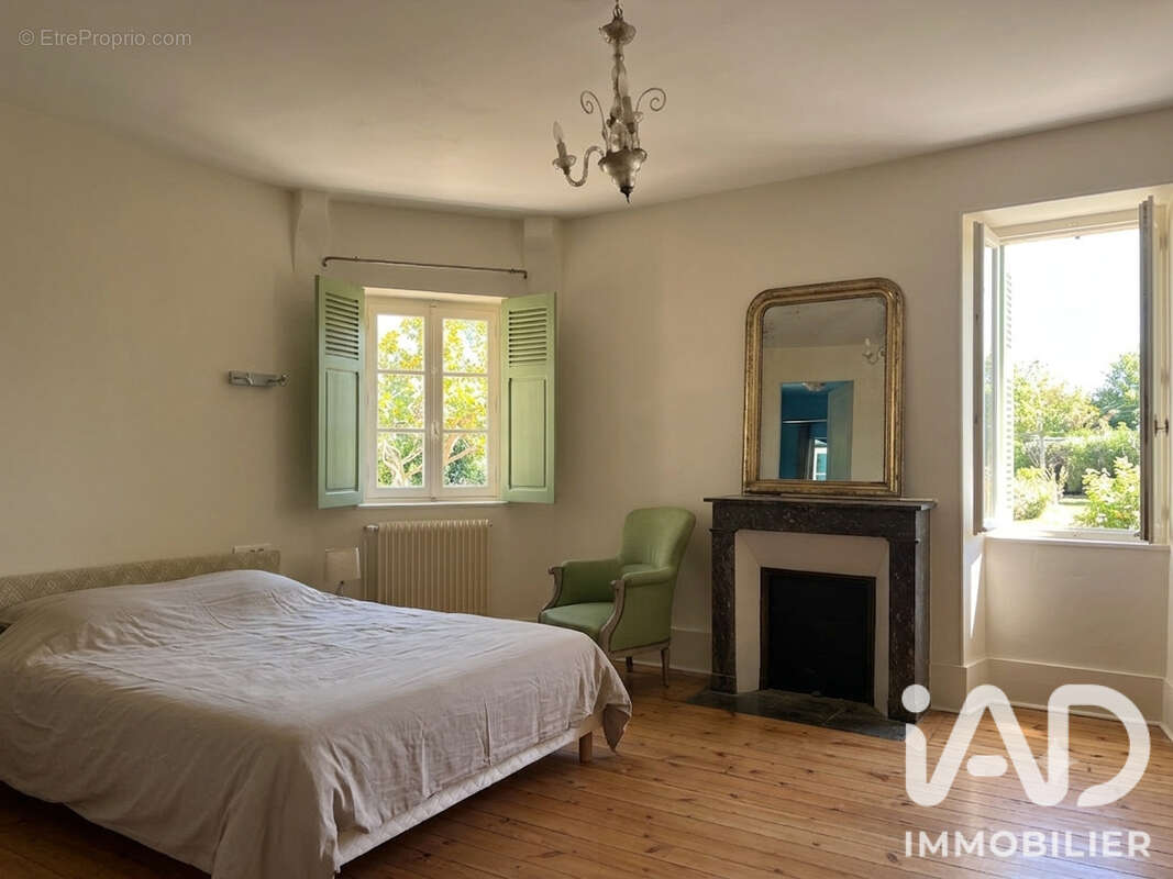 Maison 105 m² à Bazoches-Sur-Guyonne  - photo 6