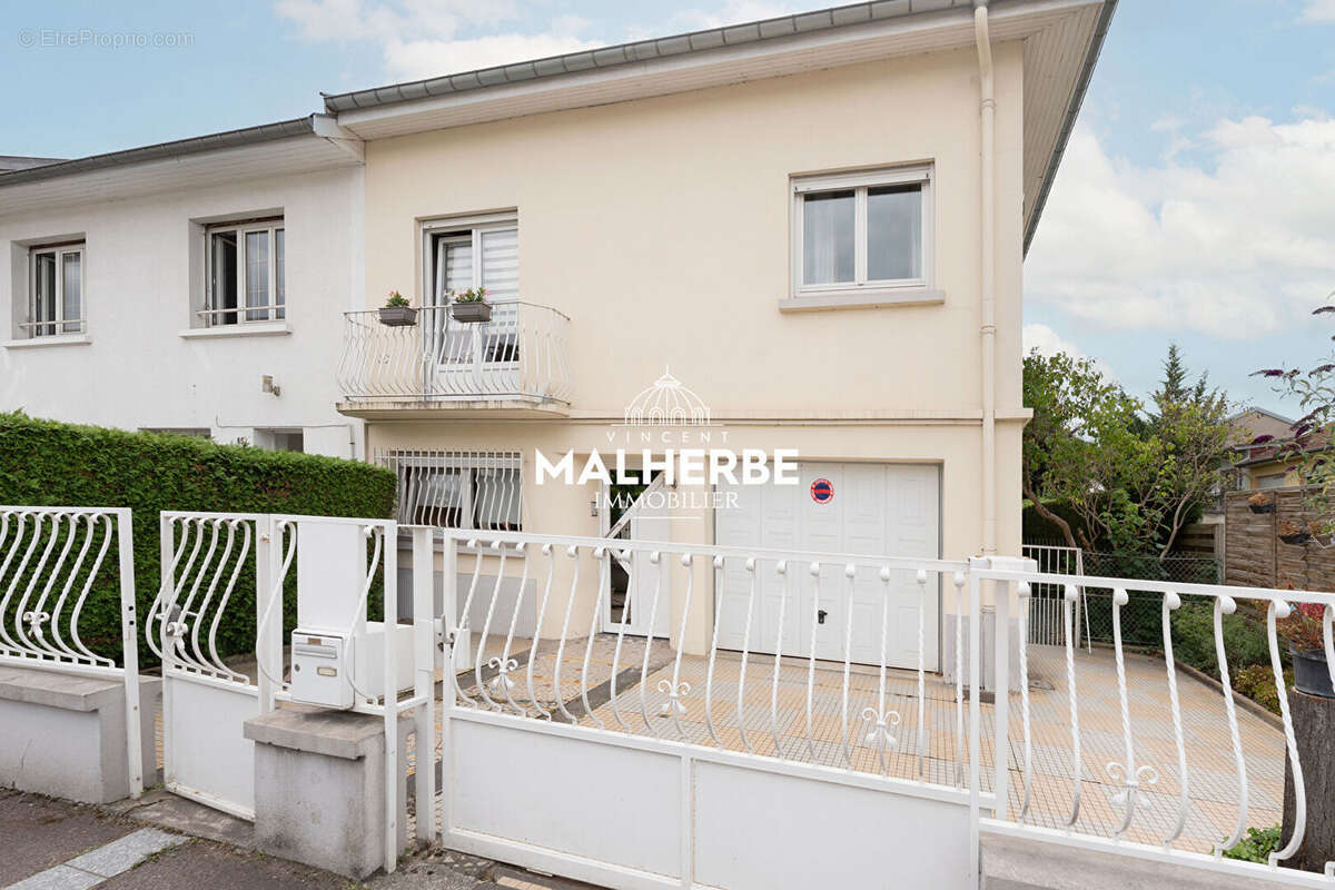 Maison à VILLERS-LES-NANCY