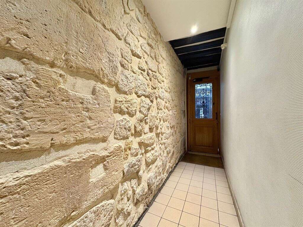 Appartement à PARIS-6E