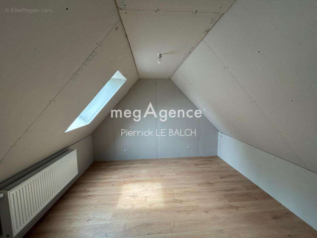 À vendre Maison en pierre rénovée de 112 m² à Plounérin - photo 10
