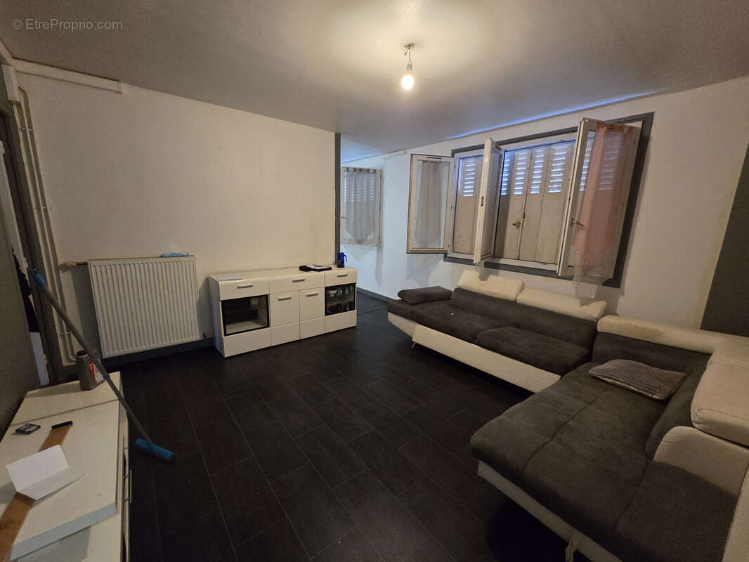 Appartement à CHARLEVILLE-MEZIERES