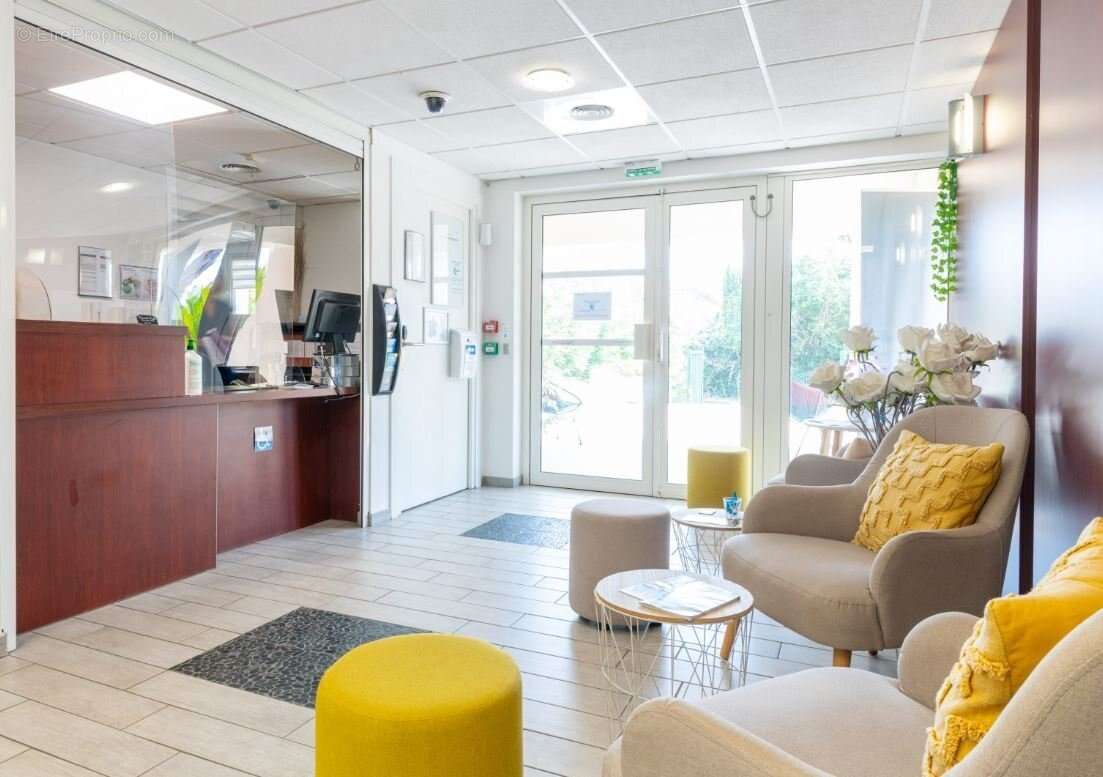 INVESTISSEMENT LOCATIF  Mandelieu-la-Napoule  Résidence de Tourisme Zenitude Comfort Cannes Mandelieu - 6,91 % de rentabilité - photo 10