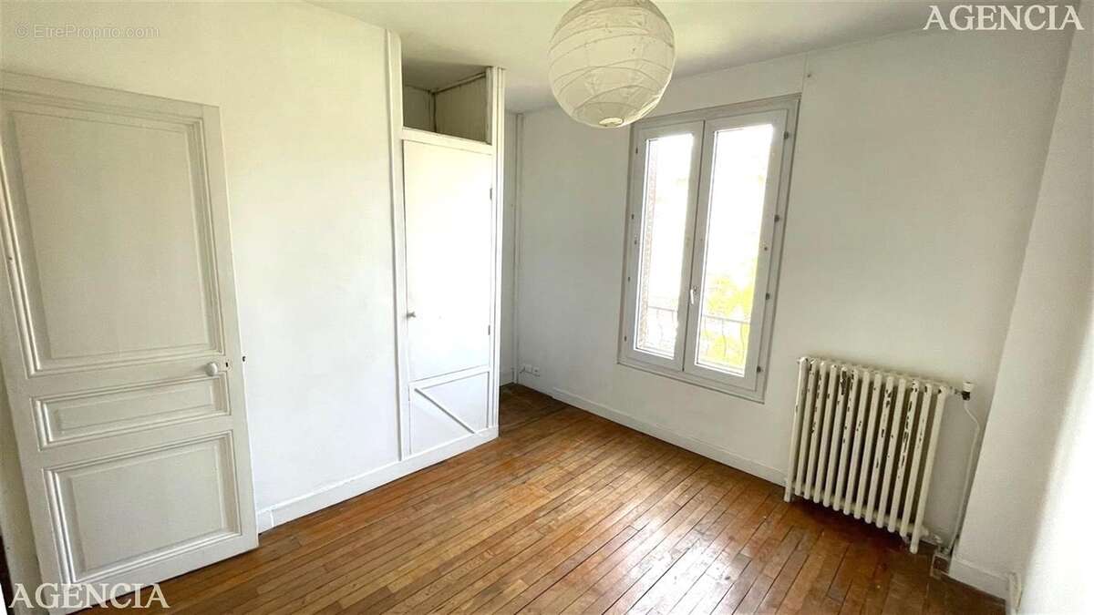 Appartement à PONTAULT-COMBAULT