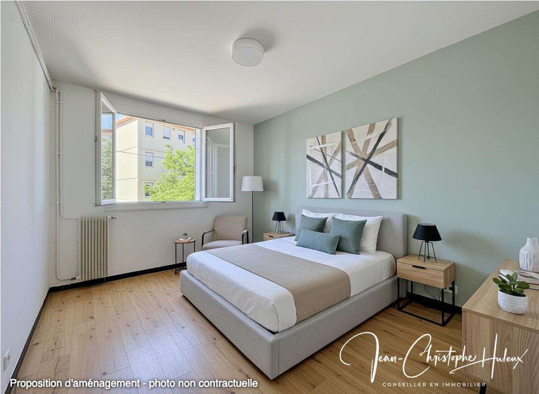 Appartement à NIMES