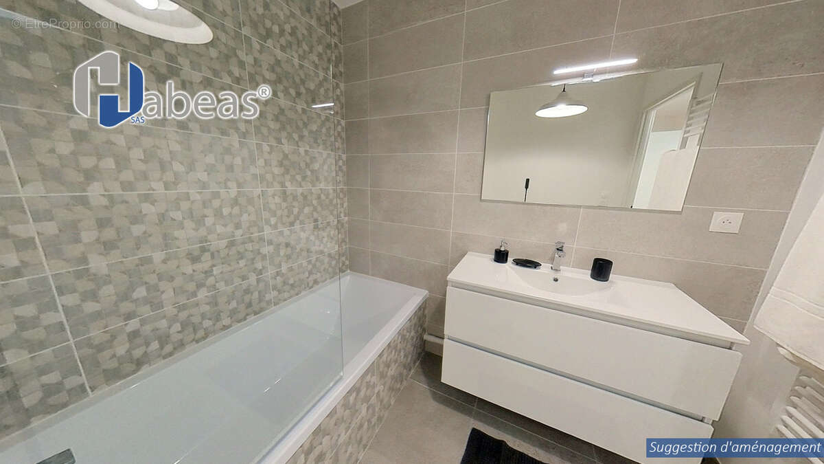 Appartement à CRAPONNE