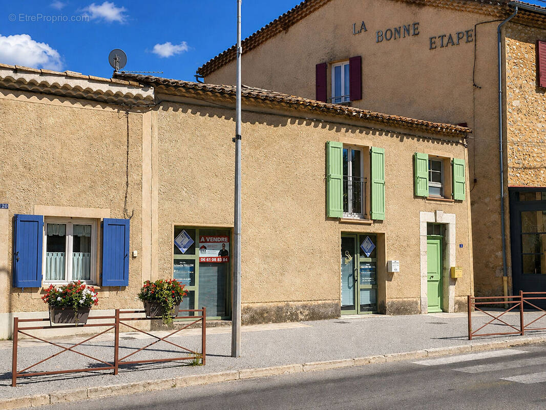 Appartement à CHATEAU-ARNOUX-SAINT-AUBAN