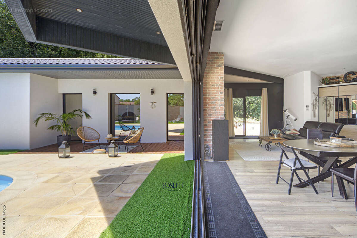 Villa de plain pied a pins justaret avec piscine - photo 8