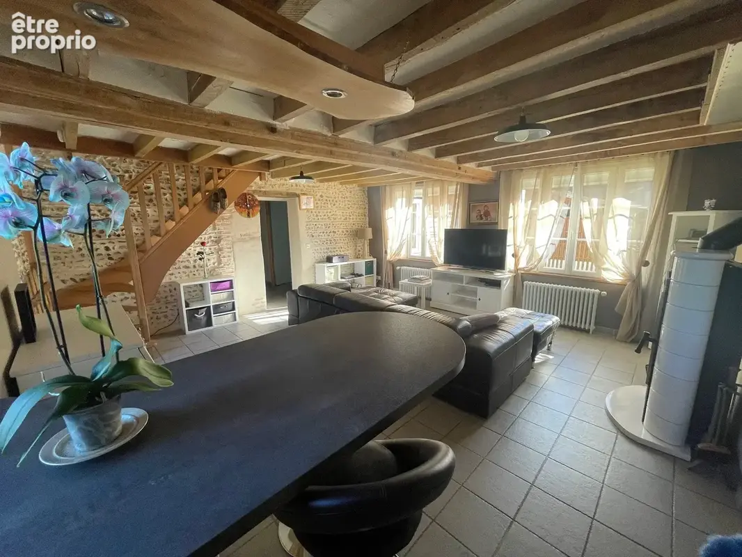 EXCLUSIVITE ! Maison 7 chambres à Sigloy - photo 2