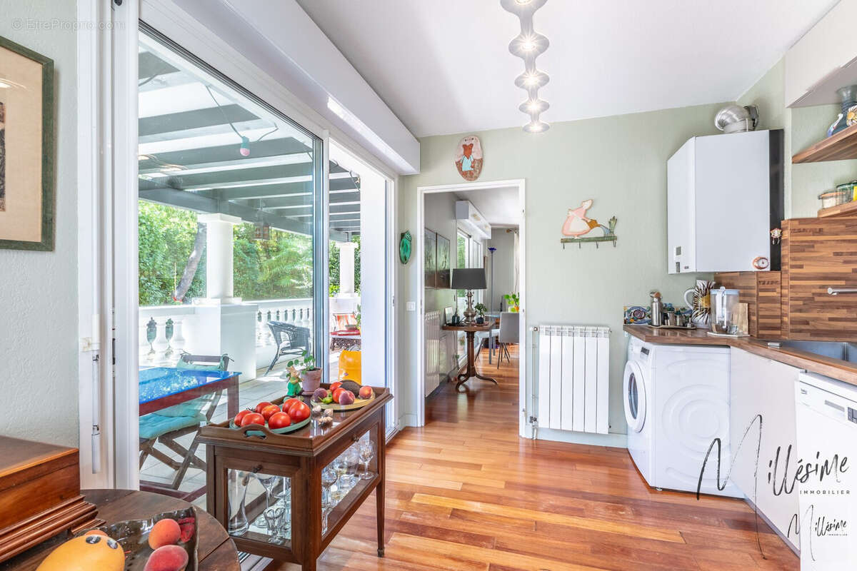 Appartement 71 m² à Anglet  - photo 5