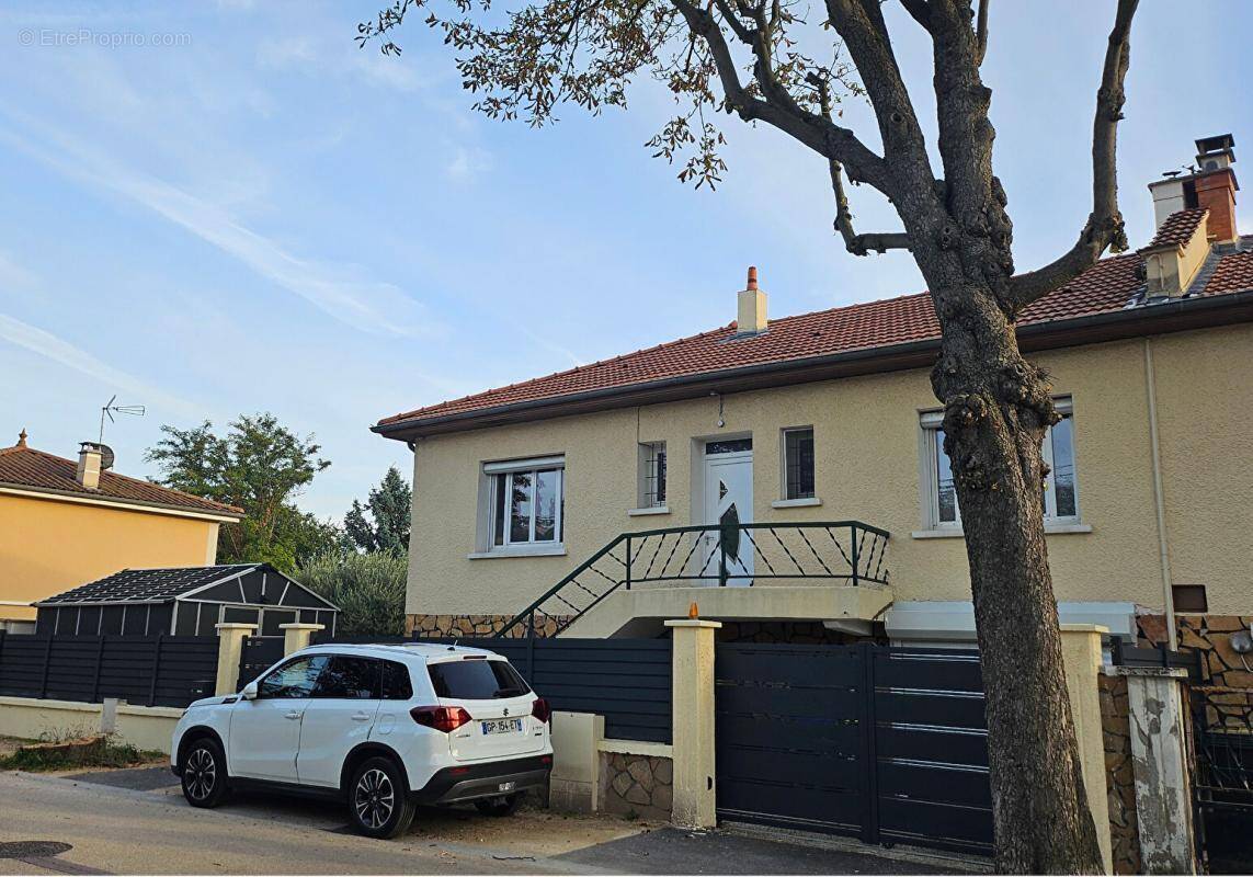 Maison à FEYZIN
