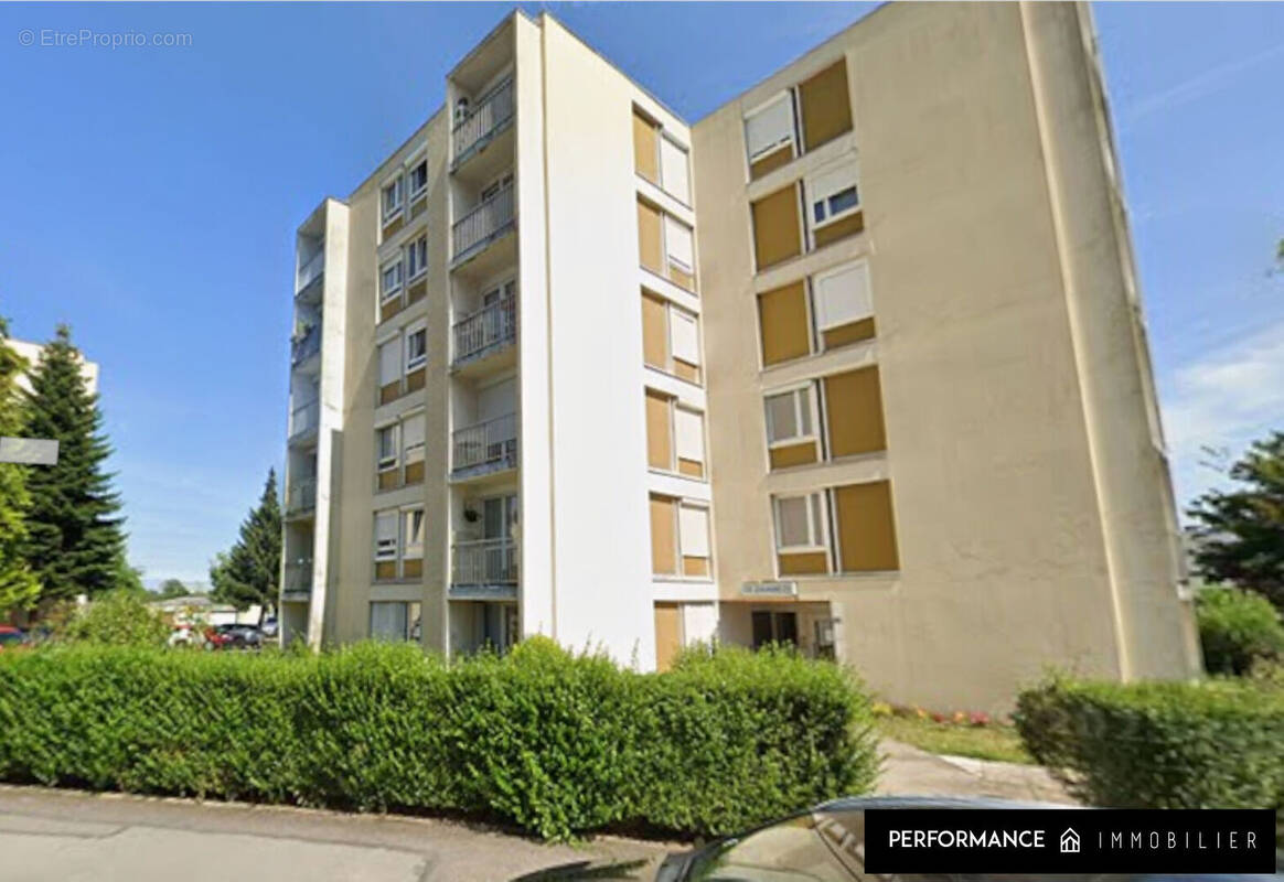 Appartement à JARVILLE-LA-MALGRANGE