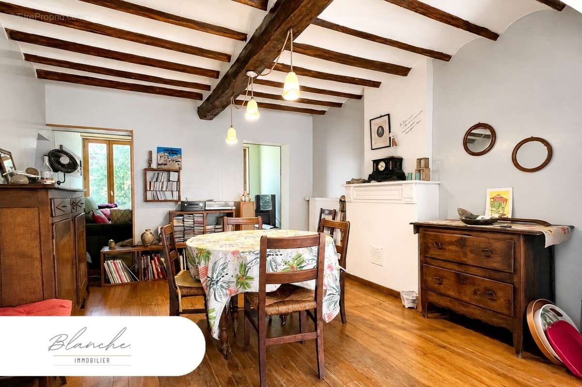 Maison à vendre 4 pièces RUMEGIES (59) - photo 5
