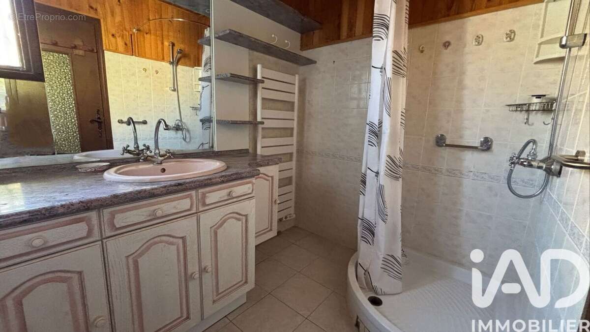 Maison 89 m² à Pierrelatte  - photo 8