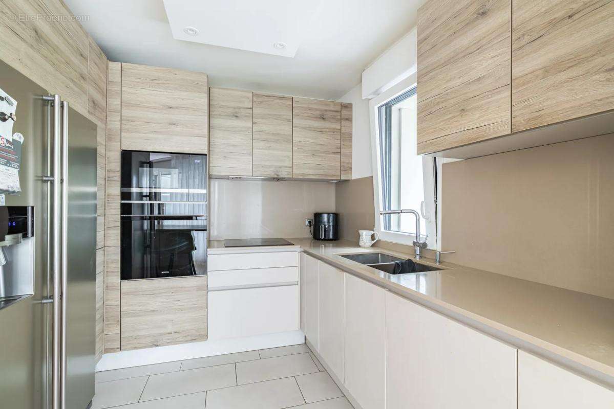 Appartement de 6 pièces de 135.02 m² à Issy-les-Moulineaux - photo 5
