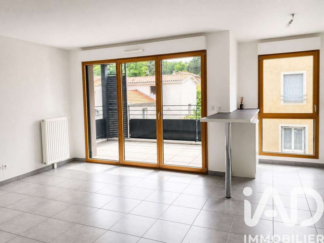 Photo 3 - Appartement à SAINTE-FOY-LES-LYON