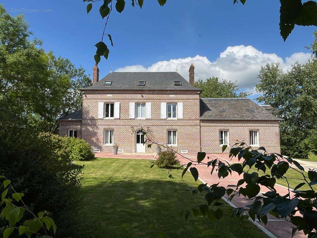 Maison à BUCHY