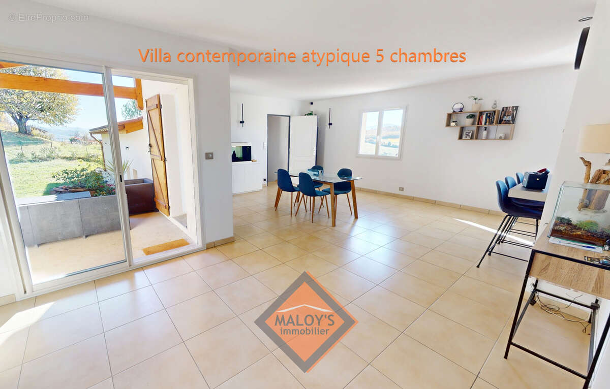 Maison à LE BOIS-D'OINGT