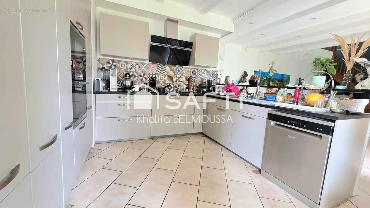 Maison 173 m² à Brens  - photo 3