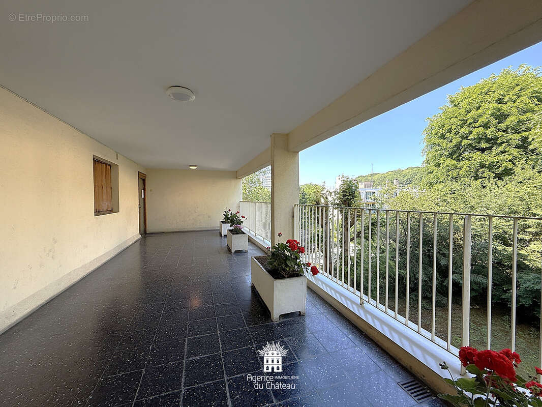 Appartement à CHAVILLE