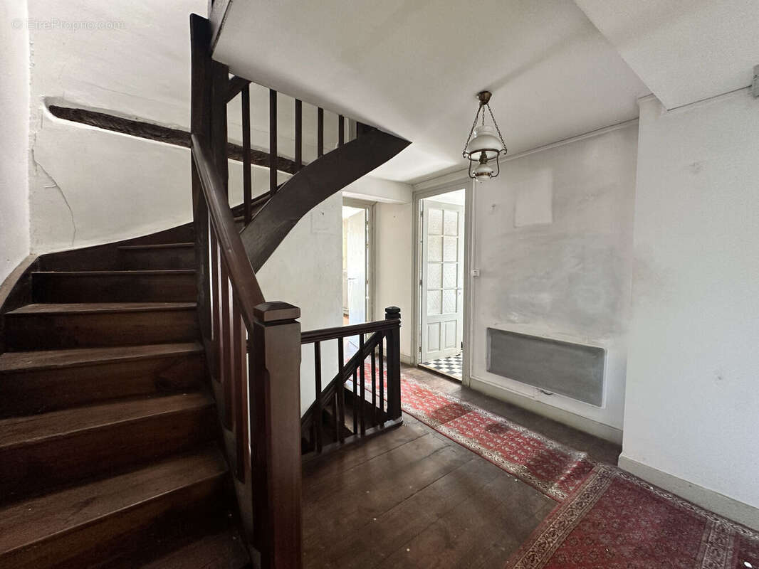 Maison 132 m² à Saint-Jean-Pied-De-Port  - photo 8