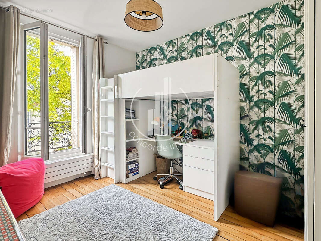Maison à ASNIERES-SUR-SEINE