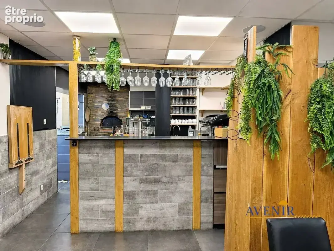Commerce 50 m² à vendre à Marseille-13e (13013) - photo 3